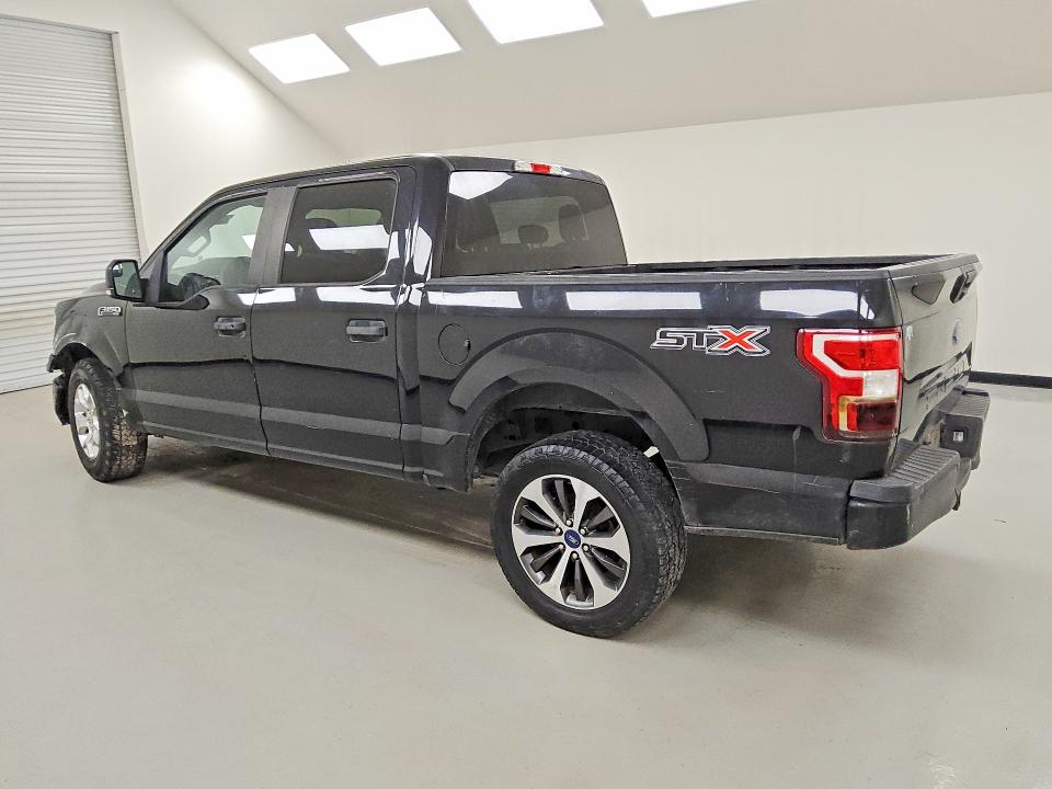 57004256 :رقم المزاد ، 1FTEW1C54LKE35002 vin ، 2020 Ford F150 مزاد بيع
