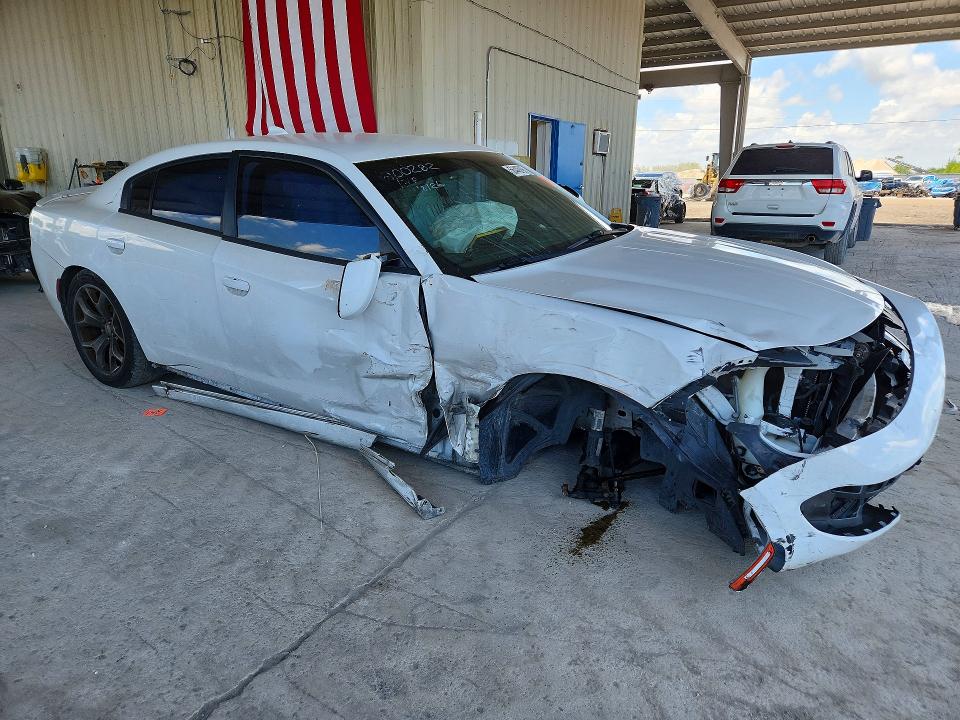 2015 Dodge Charger მანქანა იყიდება აუქციონზე, vin: 2C3CDXHG3FH900282, აუქციონის ნომერი: 56445996
