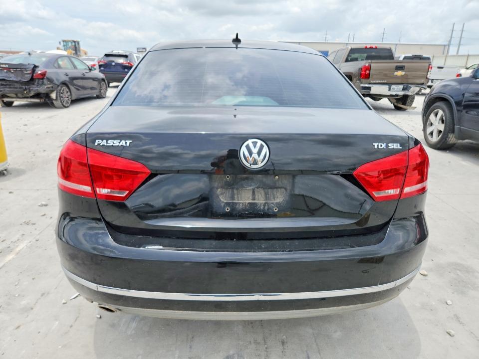 58103786 :رقم المزاد ، 1VWCN7A3XCC005710 vin ، 2012 Volkswagen Passat مزاد بيع