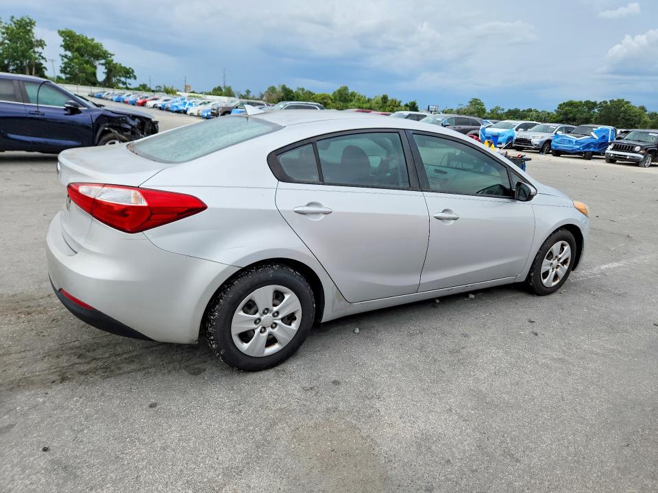 2016 Kia Forte მანქანა იყიდება აუქციონზე, vin: KNAFK4A60G5441863, აუქციონის ნომერი: 57299626