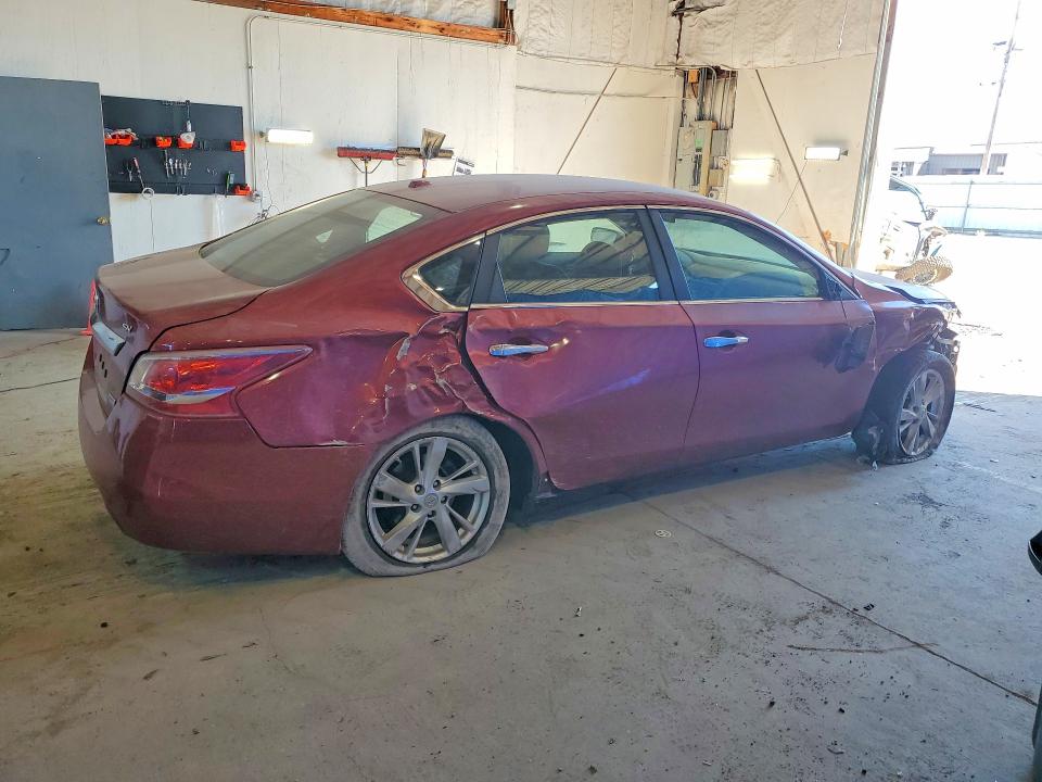 2013 Nissan Altima მანქანა იყიდება აუქციონზე, vin: 1N4AL3AP7DN447013, აუქციონის ნომერი: 56059996