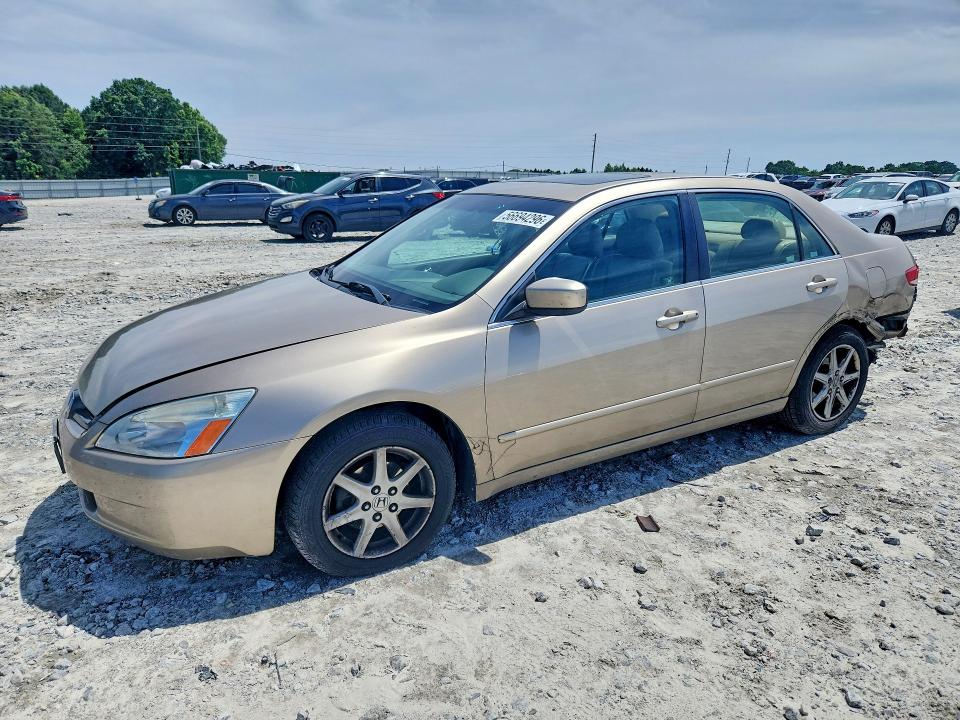 56694296 :رقم المزاد ، 1HGCM66543A065165 vin ، 2003 Honda Accord مزاد بيع