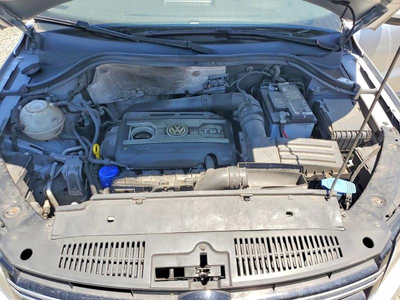 58888086 :رقم المزاد ، WVGBV7AX2GW576013 vin ، 2016 Volkswagen Tiguan مزاد بيع