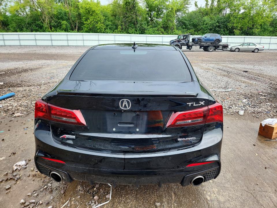 2018 Acura Tlx მანქანა იყიდება აუქციონზე, vin: 19UUB3F65JA000324, აუქციონის ნომერი: 57847046