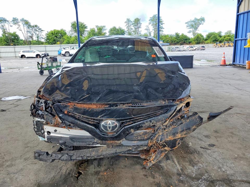 Продажа на аукционе авто 2022 Toyota Camry, vin: 4T1G11AK0NU064875, номер лота: 57395896