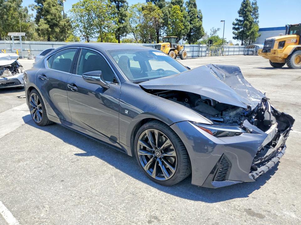 57054046 :رقم المزاد ، JTHGZ1B20N5054786 vin ، 2022 Lexus Is مزاد بيع