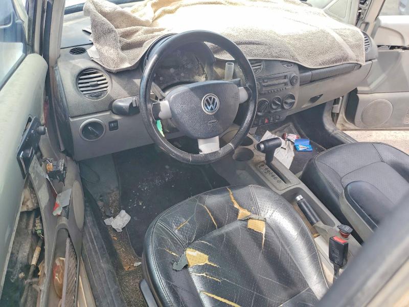 2000 Volkswagen New Beetle მანქანა იყიდება აუქციონზე, vin: 3VWCA21C2YM459969, აუქციონის ნომერი: 57736196