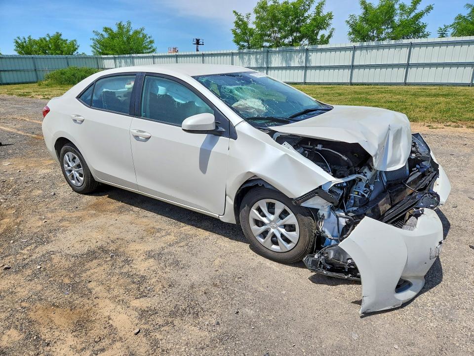 55792486 :رقم المزاد ، 5YFBPRHE1HP731160 vin ، 2017 Toyota Corolla مزاد بيع