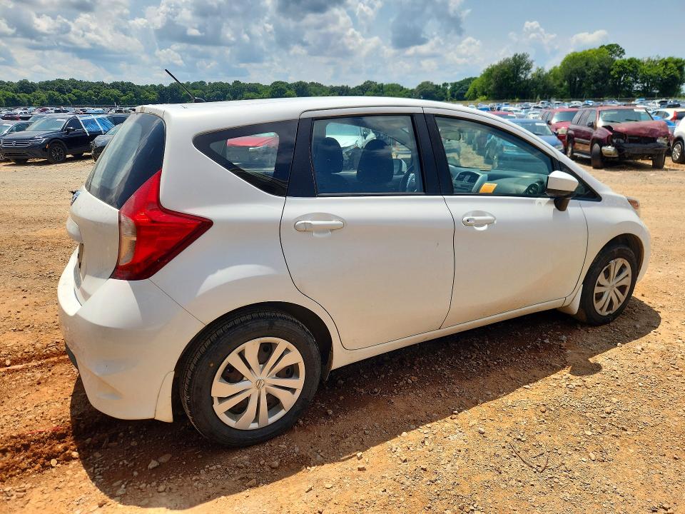 58913706 :رقم المزاد ، 3N1CE2CP9JL358837 vin ، 2018 Nissan Versa Note مزاد بيع