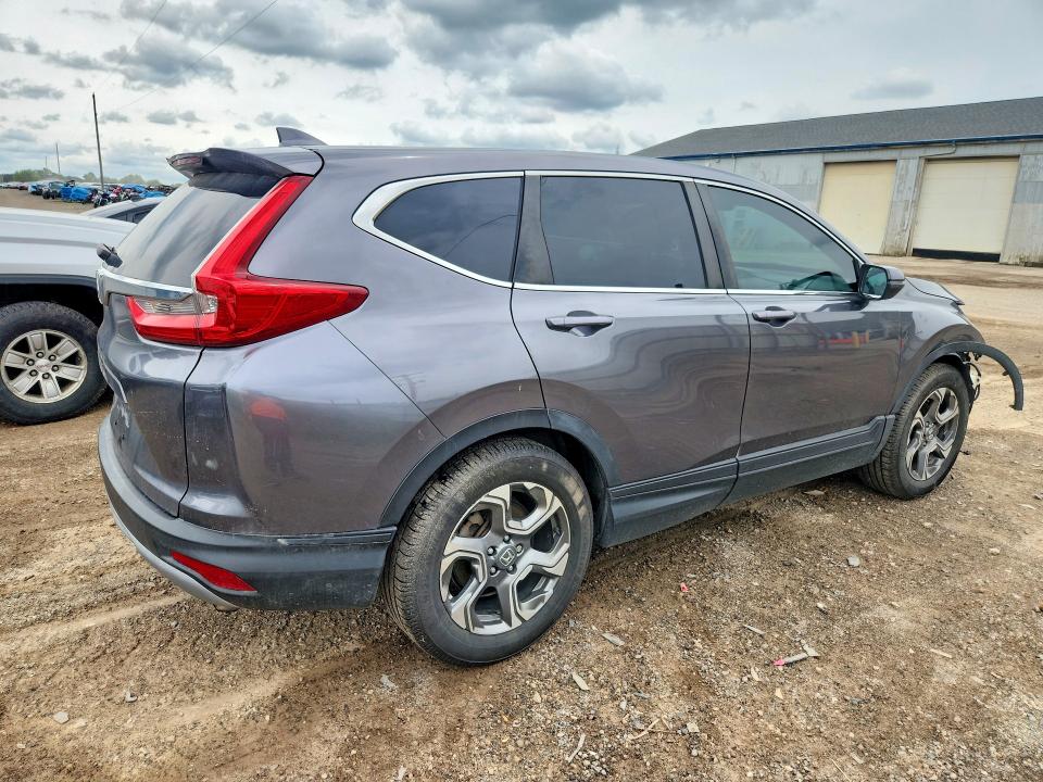 57630686 :رقم المزاد ، 5J6RW1H57JA011627 vin ، 2018 Honda Cr-v مزاد بيع