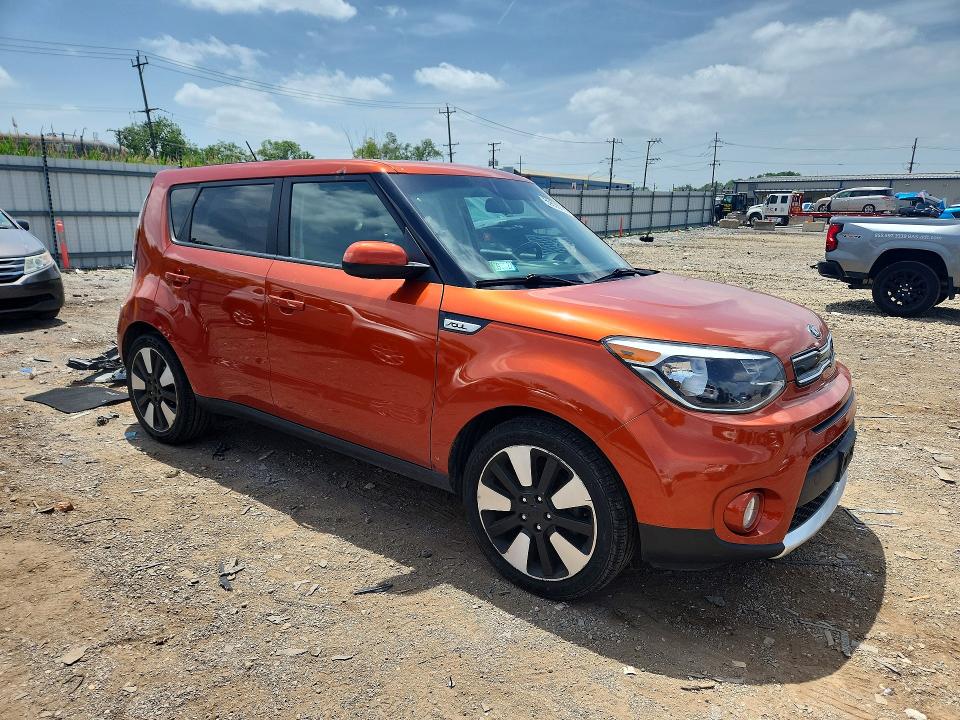 59535726 :رقم المزاد ، KNDJP3A52J7565662 vin ، 2018 Kia Soul مزاد بيع