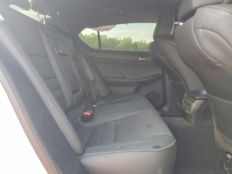 56870456 :رقم المزاد ، JTHGZ1E2XN5025582 vin ، 2022 Lexus Is مزاد بيع