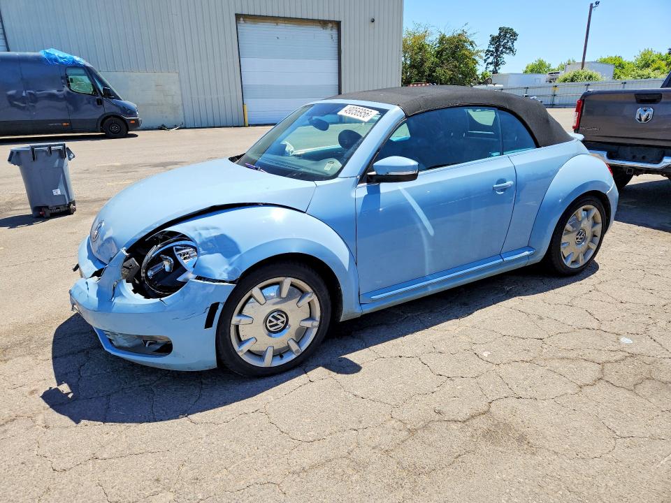 49056956 :رقم المزاد ، 3VW5P7AT5DM804636 vin ، 2013 Volkswagen Beetle مزاد بيع