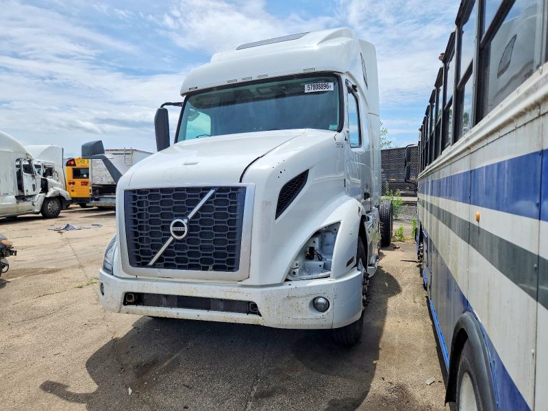 Продаж на аукціоні авто 2020 Volvo Vnr, vin: 4V4WC9EH6LN247412, номер лоту: 57008896
