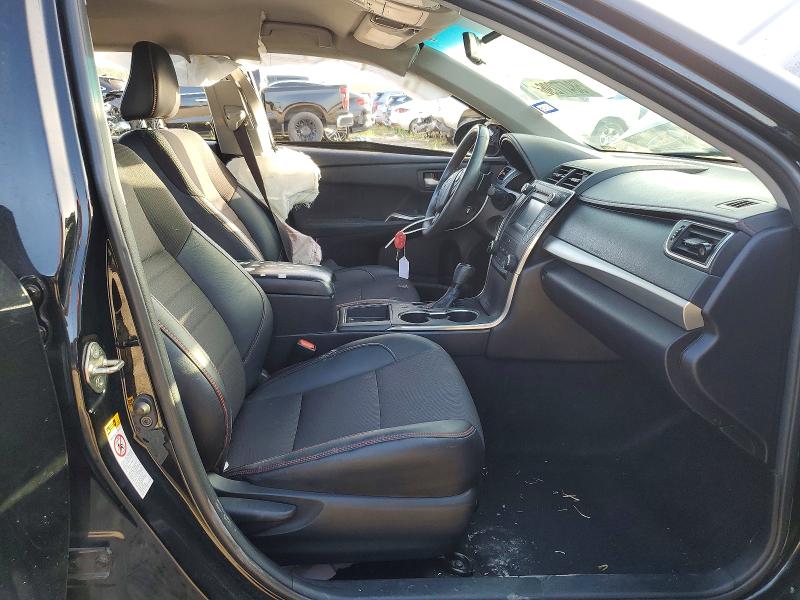 58477296 :رقم المزاد ، 4T1BF1FK1HU809447 vin ، 2017 Toyota Camry مزاد بيع