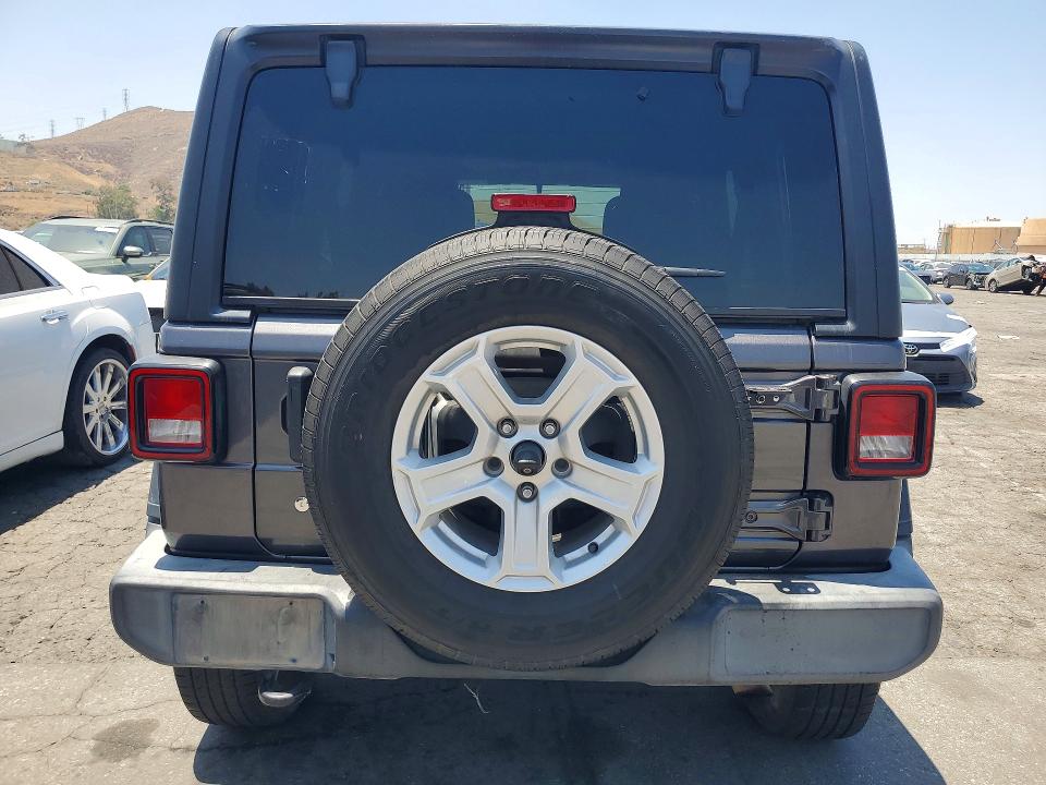 2018 Jeep Wrangler Unlimited მანქანა იყიდება აუქციონზე, vin: 1C4HJXDNXJW145348, აუქციონის ნომერი: 55867656