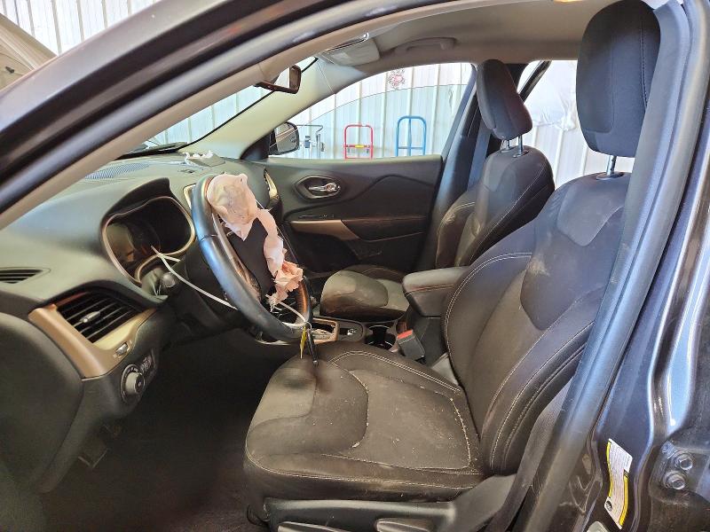 58246646 :رقم المزاد ، 1C4PJMCSXHW636093 vin ، 2017 Jeep Cherokee مزاد بيع