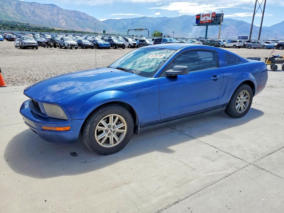2006 Ford Mustang 2 Door Coupe მანქანა იყიდება აუქციონზე, vin: 1ZVHT80N465126259, აუქციონის ნომერი: 55755786
