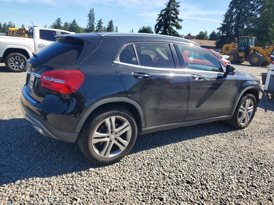 2015 Mercedes-benz Gla მანქანა იყიდება აუქციონზე, vin: WDCTG4EB7FJ174347, აუქციონის ნომერი: 57022486