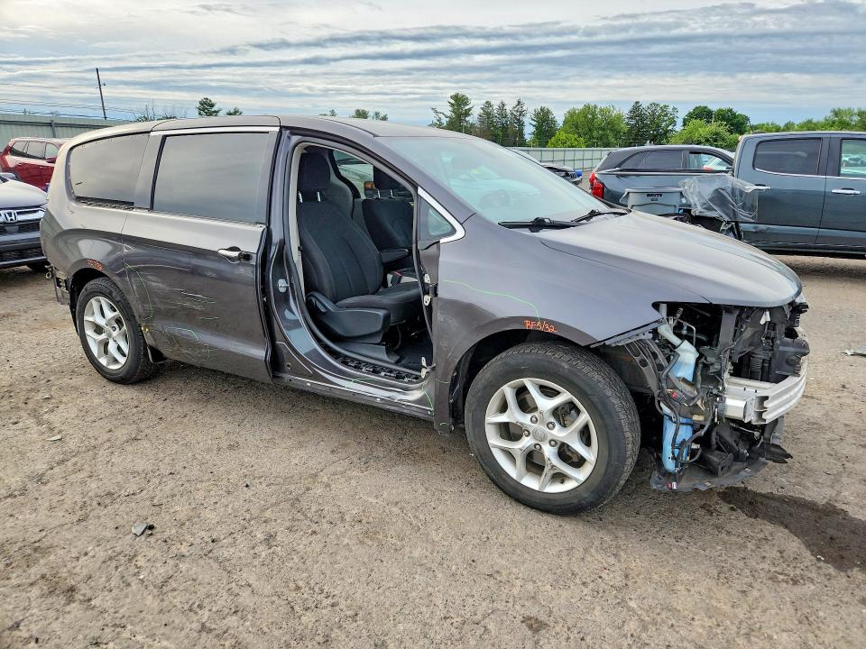 Продажа на аукционе авто 2018 Chrysler Pacifica, vin: 2C4RC1FG6JR123642, номер лота: 57991936