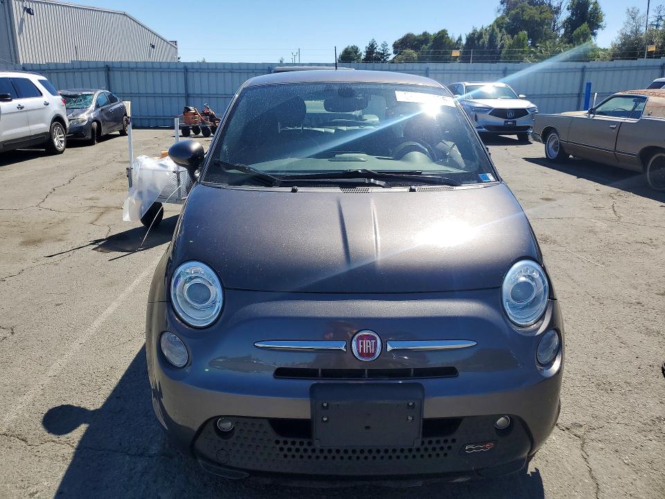 Продаж на аукціоні авто 2017 Fiat 500, vin: 3C3CFFGE5HT611659, номер лоту: 56687186