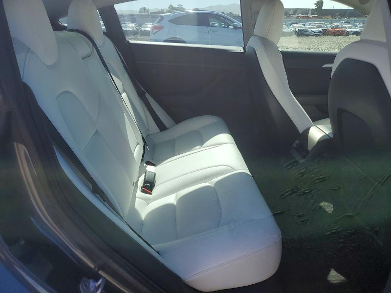 55455106 :رقم المزاد ، 5YJ3E1EB6NF194606 vin ، 2022 Tesla Model 3 مزاد بيع