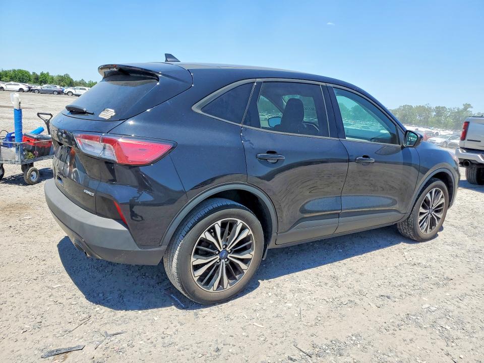 56114756 :رقم المزاد ، 1FMCU9G69NUA87554 vin ، 2022 Ford Escape مزاد بيع