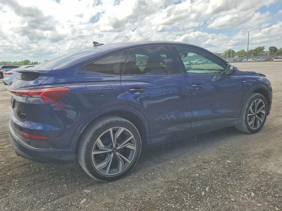 Продажа на аукционе авто 2023 Audi Q4 E-tron, vin: WA122BFZ4PP059732, номер лота: 56744796