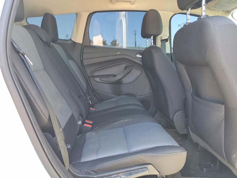 2017 Ford Escape მანქანა იყიდება აუქციონზე, vin: 1FMCU9GD6HUB45915, აუქციონის ნომერი: 56862976