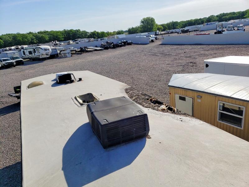 Продажа на аукционе авто 2019 Keystone Hideout, vin: 4YDF2992XK7246381, номер лота: 55324046