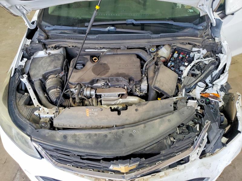 56719046 :رقم المزاد ، 1G1BC5SM8J7211638 vin ، 2018 Chevrolet Cruze مزاد بيع