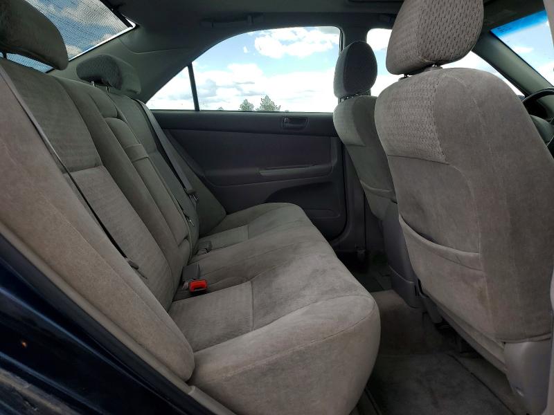 57347806 :رقم المزاد ، JTDBE32K720003457 vin ، 2002 Toyota Camry مزاد بيع
