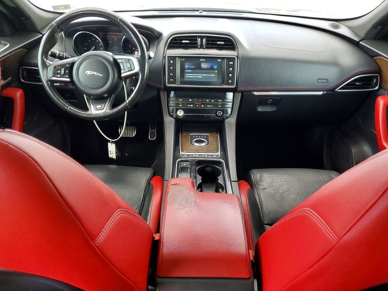 57165416 :رقم المزاد ، SADCM2FV3JA289861 vin ، 2018 Jaguar F-pace مزاد بيع