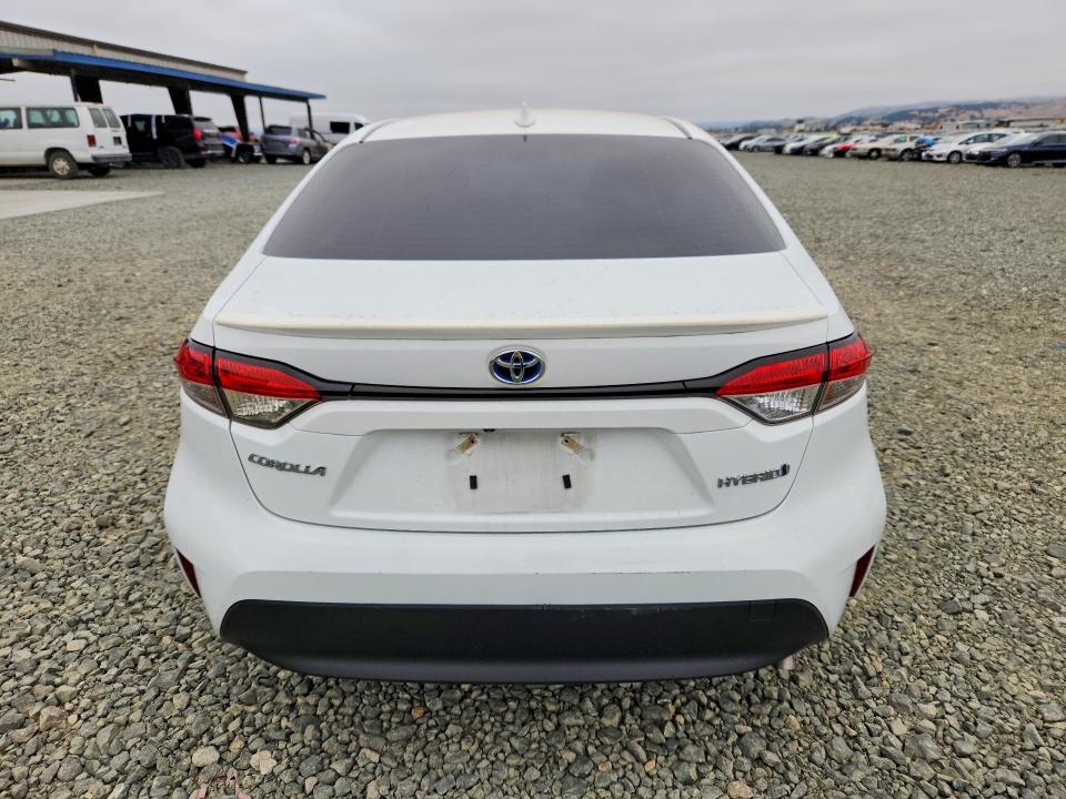 Продажа на аукционе авто 2023 Toyota Corolla Hybrid, vin: JTDBCMFE1P3000477, номер лота: 58779356