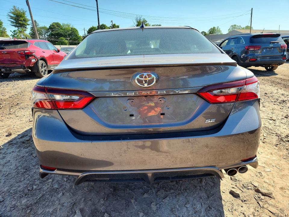 Auction sale of the 2024 Toyota Camry, vin: 4T1G11AK8RU244255, lot number: 54731796