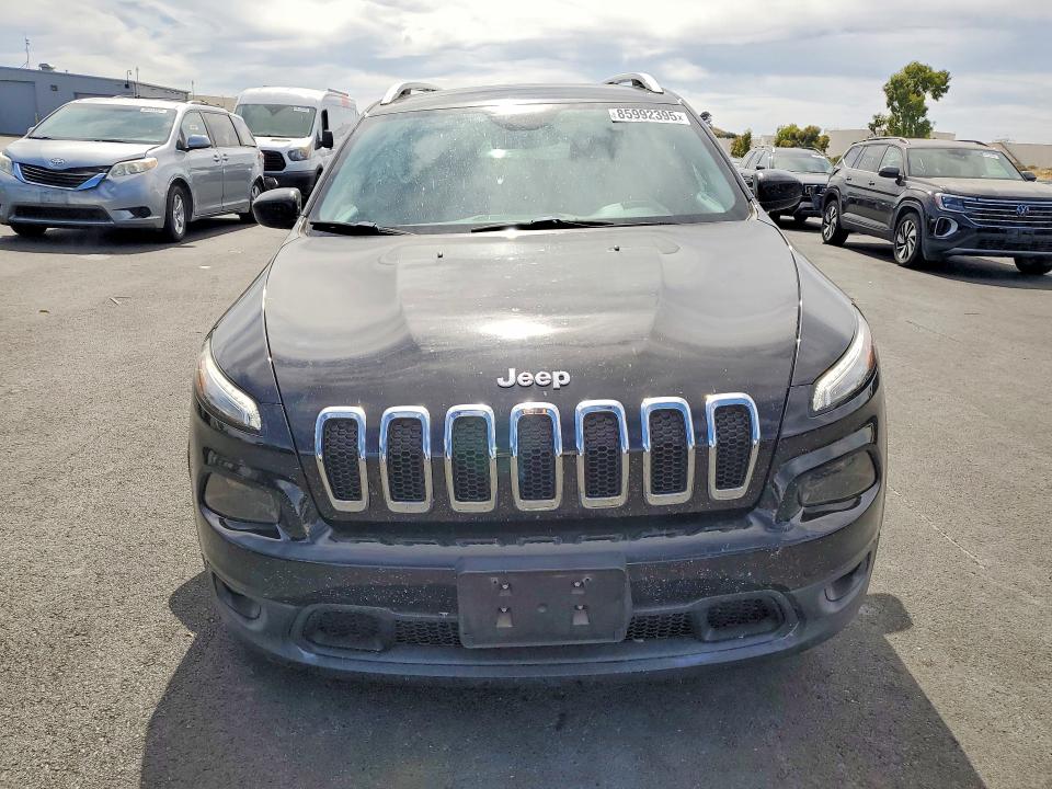 Aukcja sprzedaży 2017 Jeep Cherokee, vin: 1C4PJLCB3HW585661, numer aukcji: 85992395