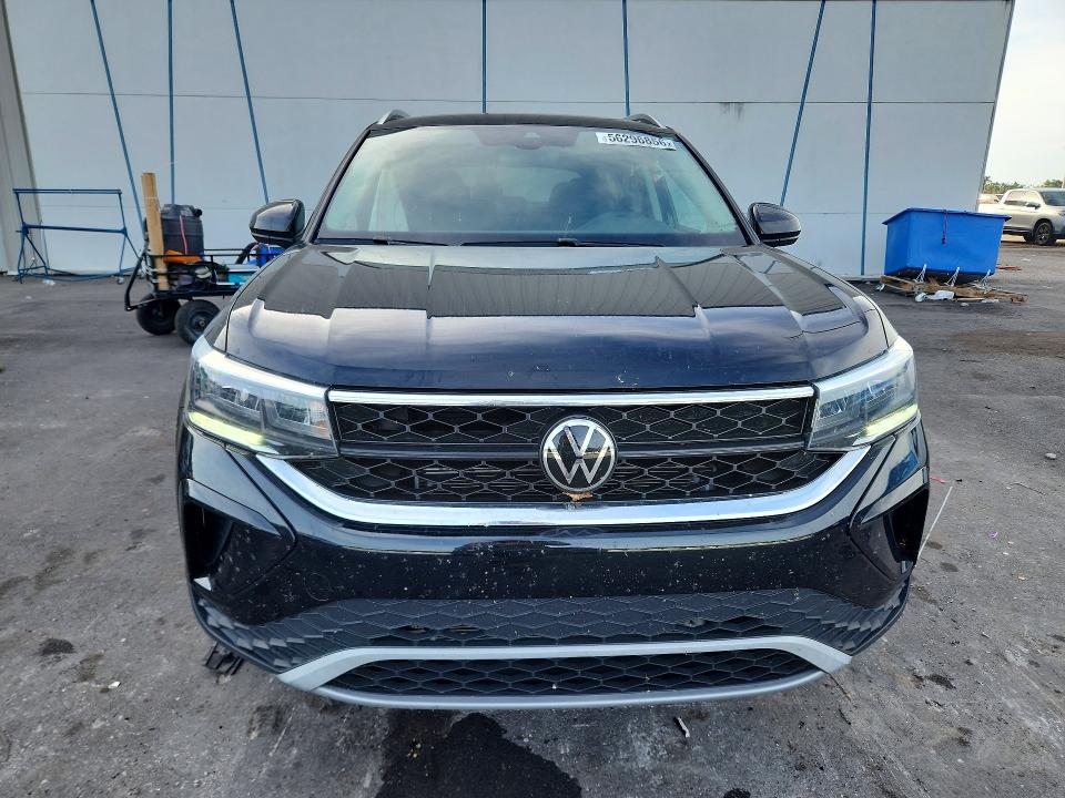 56296856 :رقم المزاد ، 3VVSX7B20RM088670 vin ، 2024 Volkswagen Taos مزاد بيع