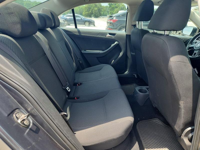 56968356 :رقم المزاد ، 3VW2K7AJ0DM352658 vin ، 2013 Volkswagen Jetta مزاد بيع