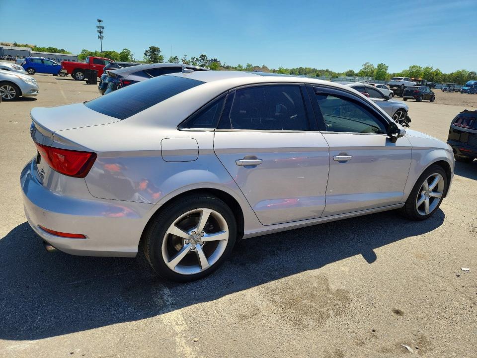 56170776 :رقم المزاد ، WAUB8GFF2G1054178 vin ، 2016 Audi A3 مزاد بيع
