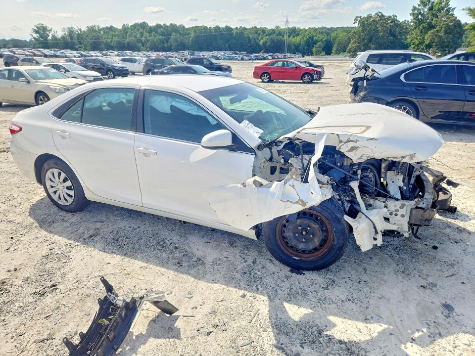 Продаж на аукціоні авто 2015 Toyota Camry, vin: 4T1BF1FK5FU052078, номер лоту: 58197326