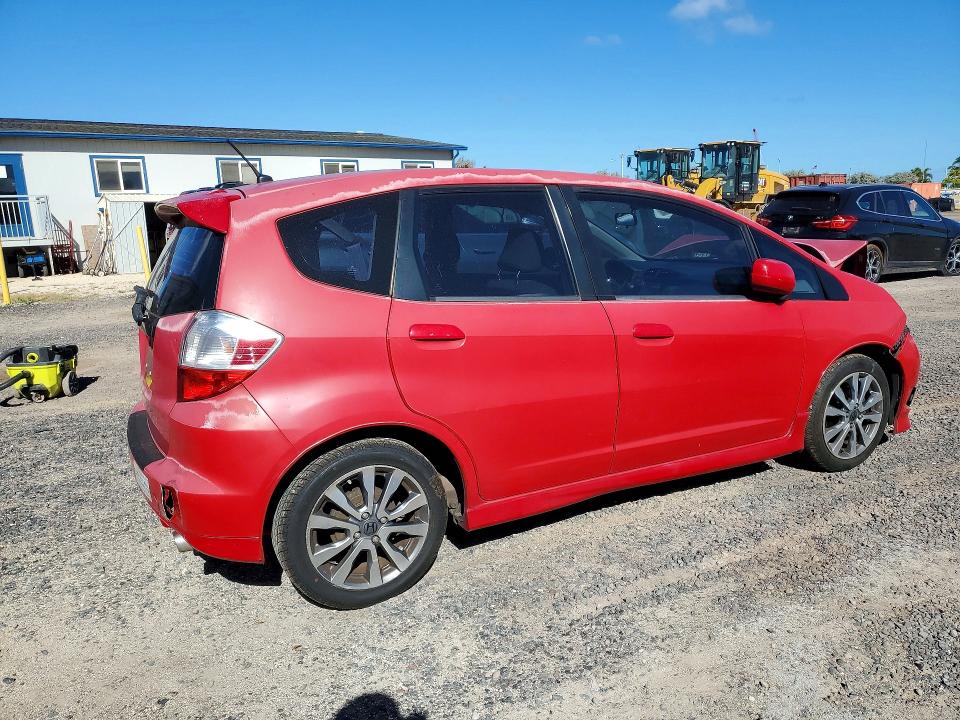 2013 Honda Fit მანქანა იყიდება აუქციონზე, vin: JHMGE8H53DC036525, აუქციონის ნომერი: 57029706