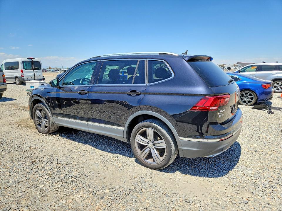 Продажа на аукционе авто 2020 Volkswagen Tiguan, vin: 3VV2B7AX0LM123646, номер лота: 57363136