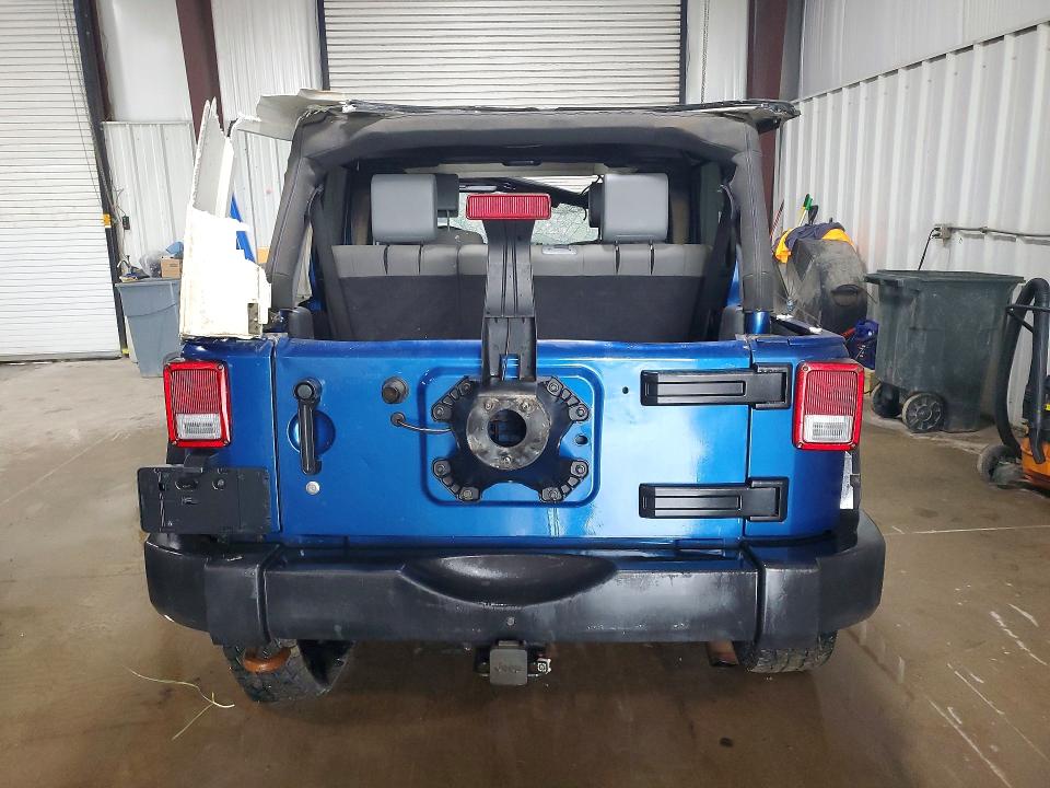 58785406 :رقم المزاد ، 1J4BA3H18AL102287 vin ، 2010 Jeep Wrangler Unlimited مزاد بيع