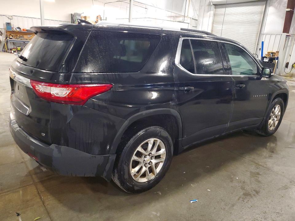 Продаж на аукціоні авто 2018 Chevrolet Traverse, vin: 1GNEVGKW1JJ180755, номер лоту: 57566776