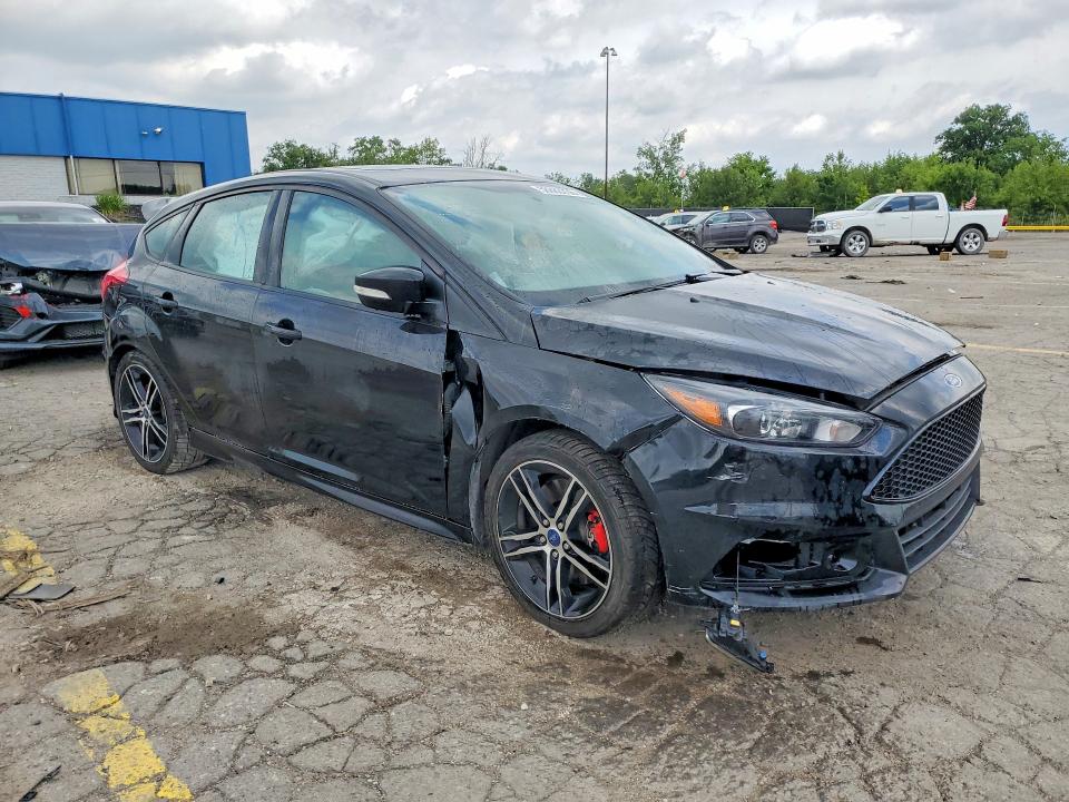 2018 Ford Focus მანქანა იყიდება აუქციონზე, vin: 1FADP3L91JL203719, აუქციონის ნომერი: 58888736