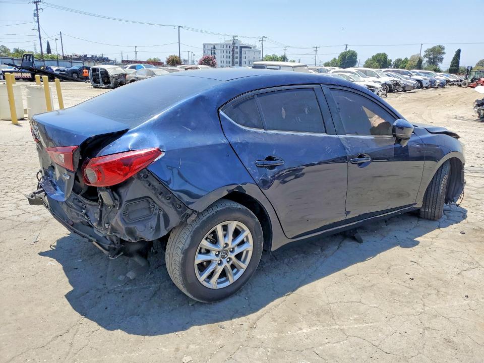 Продаж на аукціоні авто 2018 Mazda 3, vin: 3MZBN1U78JM239640, номер лоту: 58918746