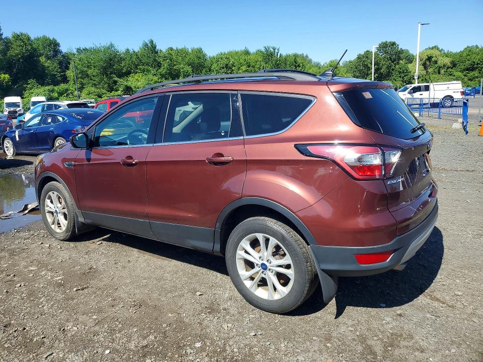 57495386 :رقم المزاد ، 1FMCU9HD6JUB18945 vin ، 2018 Ford Escape مزاد بيع