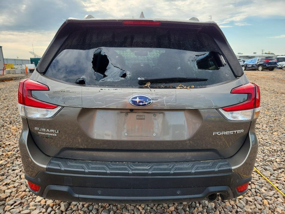 Продаж на аукціоні авто 2019 Subaru Forester, vin: JF2SKAUCXKH590713, номер лоту: 58303336