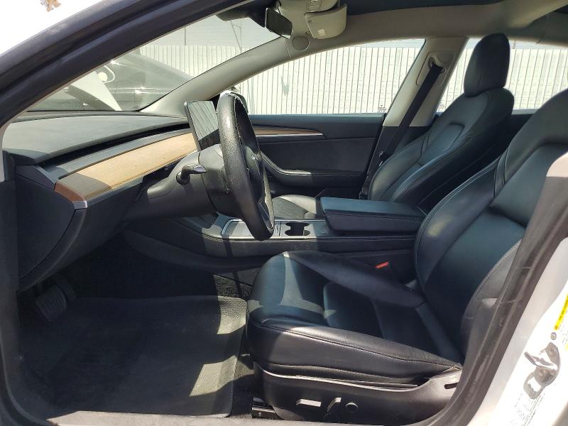 56488756 :رقم المزاد ، 5YJ3E1EA2MF068975 vin ، 2021 Tesla Model 3 مزاد بيع