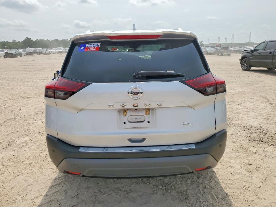 58482296 :رقم المزاد ، 5N1AT3CA9MC821826 vin ، 2021 Nissan Rogue مزاد بيع